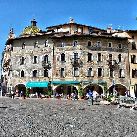 B&B Al Palazzo Malfatti Trento Bagian luar foto